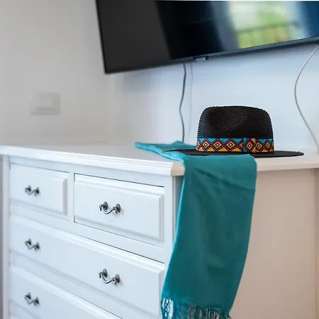 Beautiful Sahara, Bbq Costa Adeje (Tenerife)