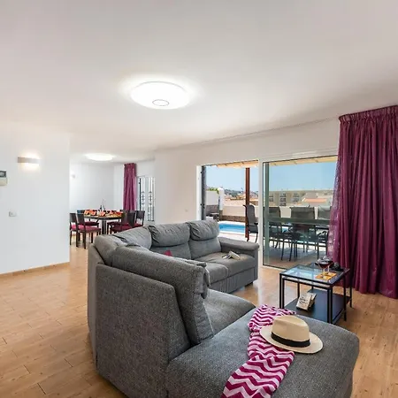 Beautiful Sahara, Bbq *