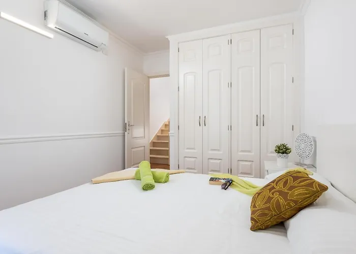 Beautiful Sahara, Bbq