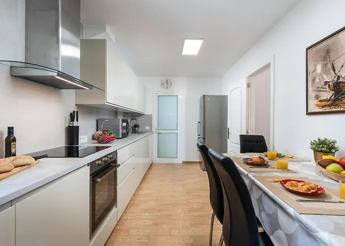 Beautiful Sahara, Bbq Βίλα Costa Adeje (Tenerife)