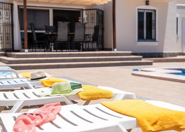 Beautiful Sahara, Bbq *